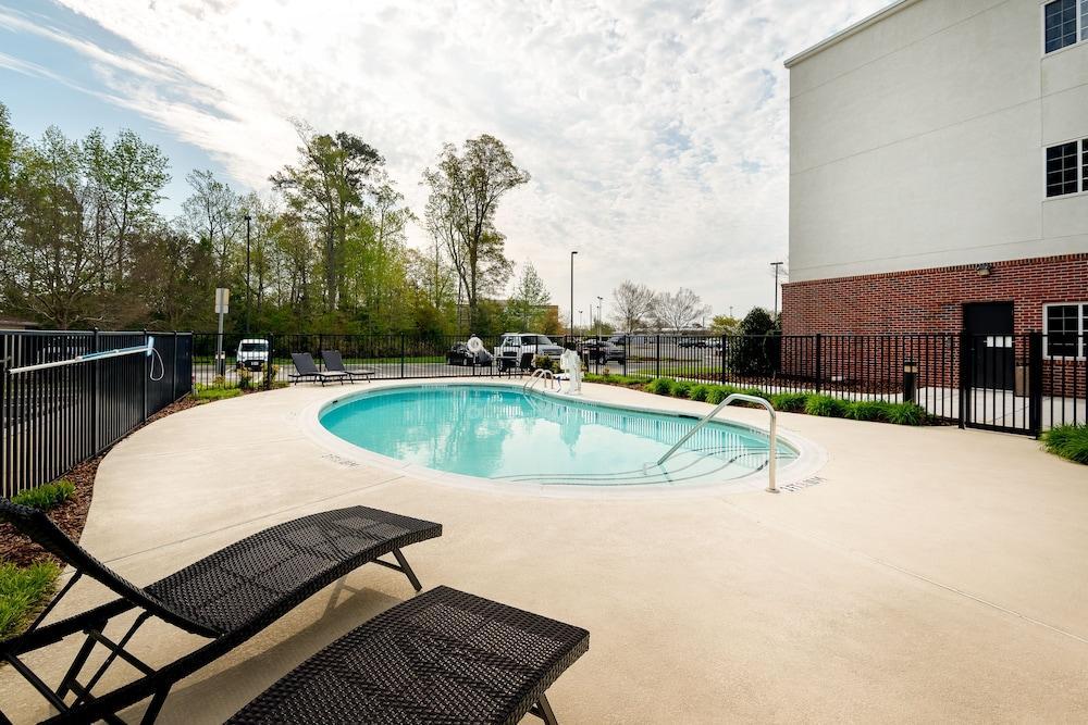 Candlewood Suites Rocky Mount By Ihg Exteriér fotografie